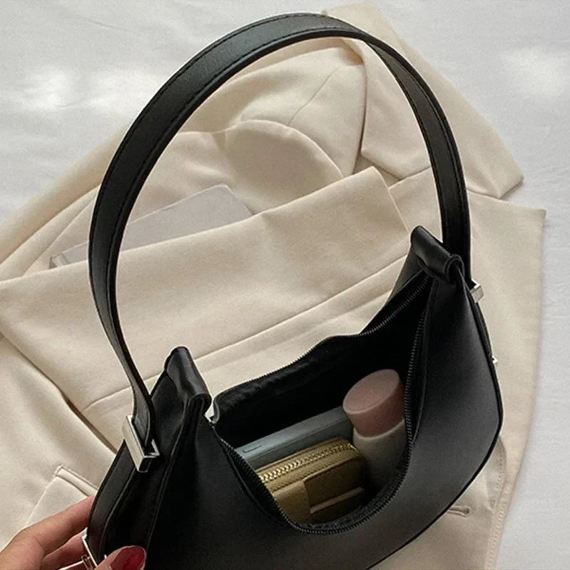 Kleine weiche Hobo-Schultertasche