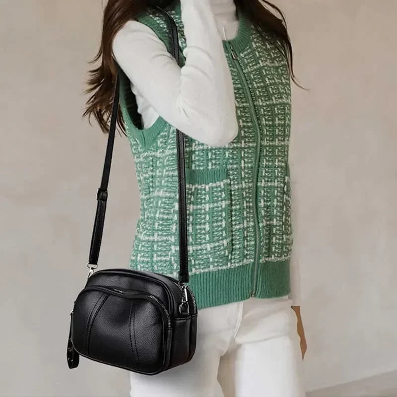Weiche Satchel-Tasche in genarbter Optik
