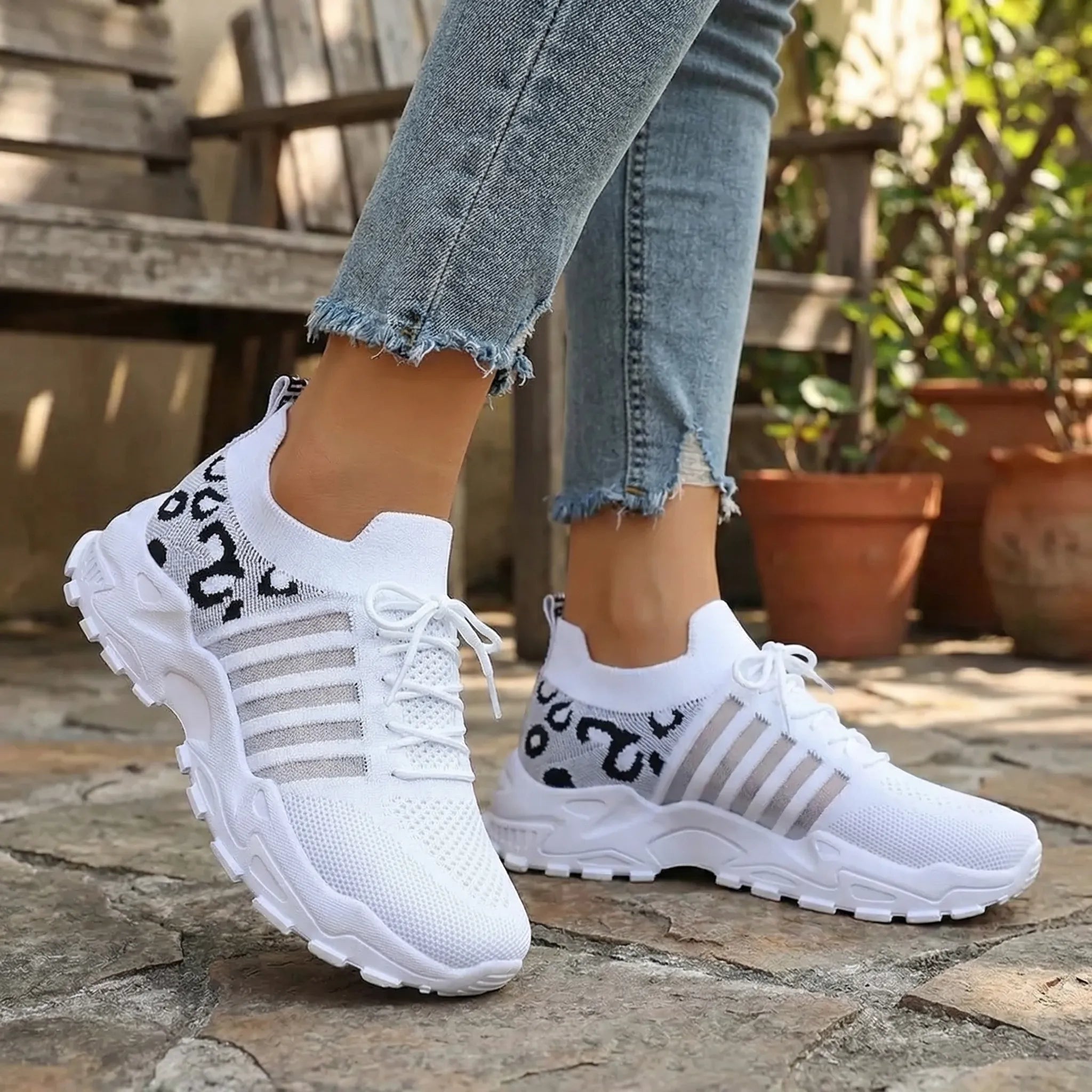 Spottrel Leopardenmuster Schnürschuhe
