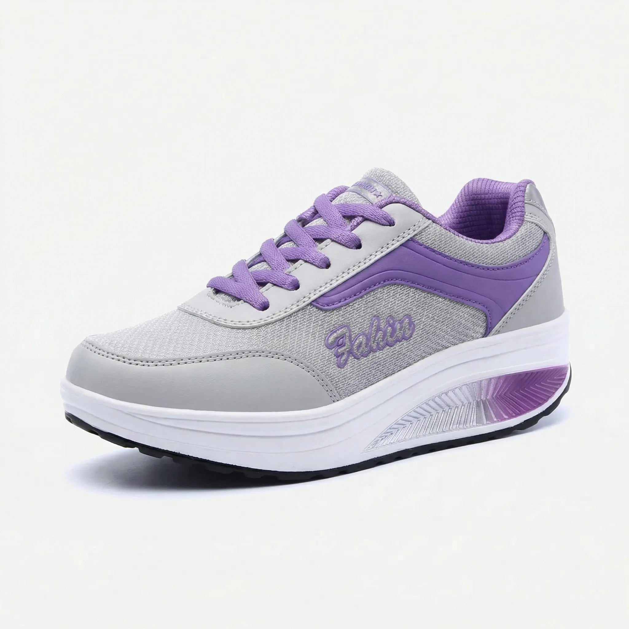 Stridelle Plateau-Sohle Schnürsneaker