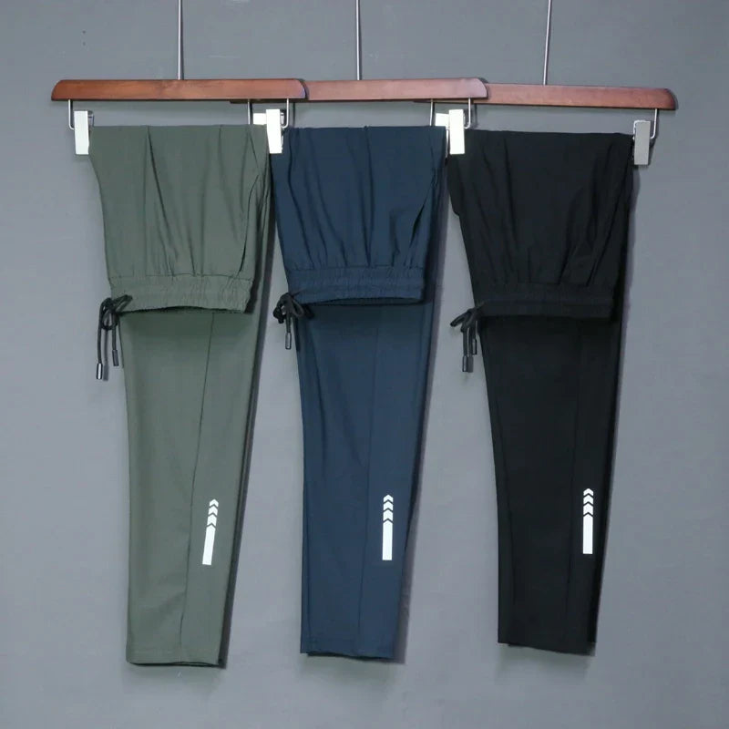 Stridexor Leichte Trainingshose