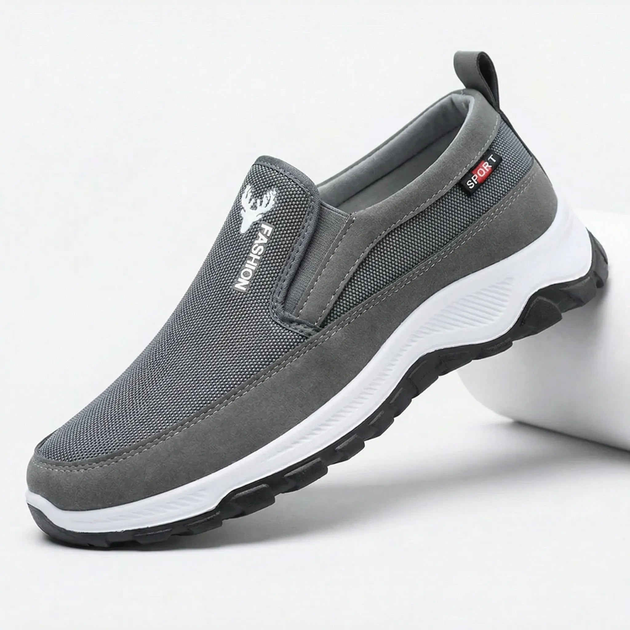 Treklov Slip-On Outdoor-Wandersneaker