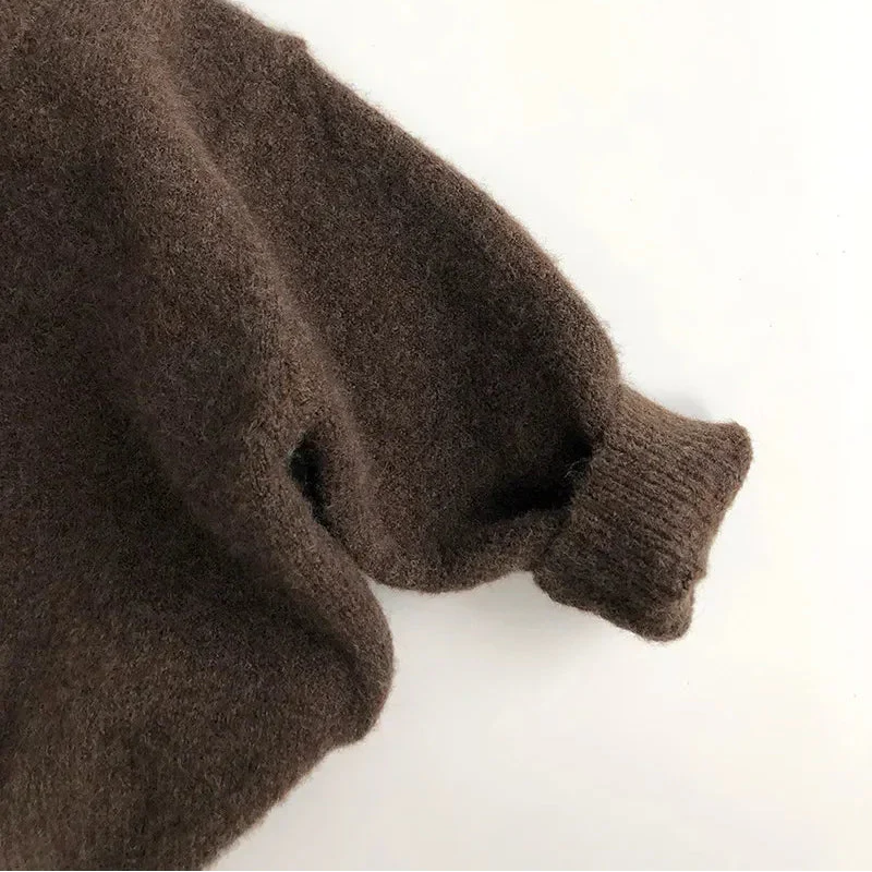 Strickpullover mit Umlegekragen