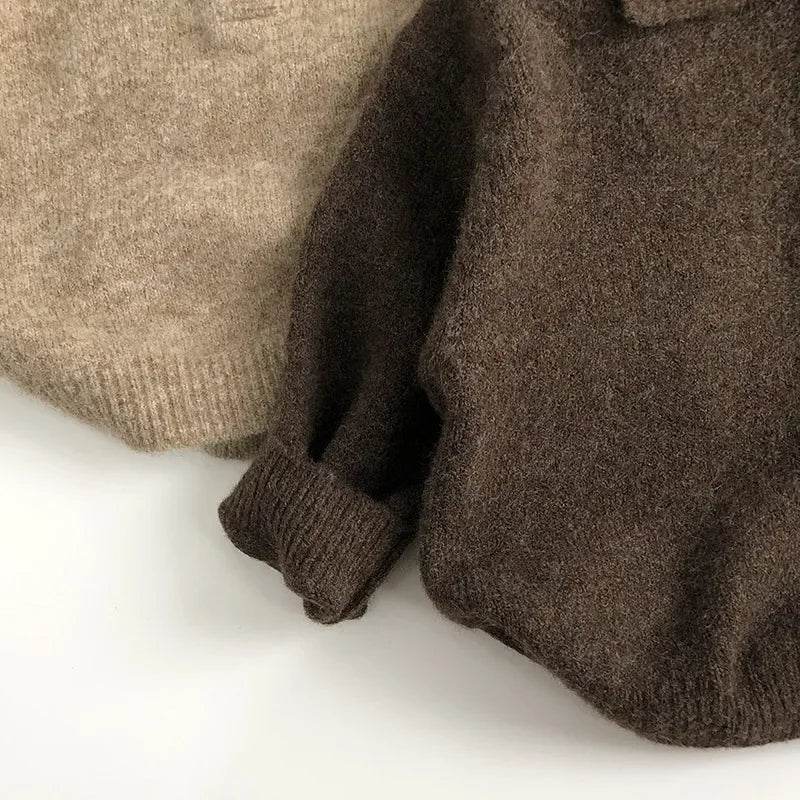 Strickpullover mit Umlegekragen