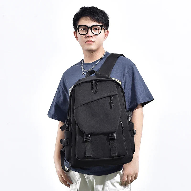Urbtrex Großvolumiger Rucksack in Unifarbe
