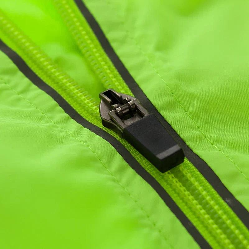 VeloGuard Fahrradjacke mit hoher Sichtbarkeit