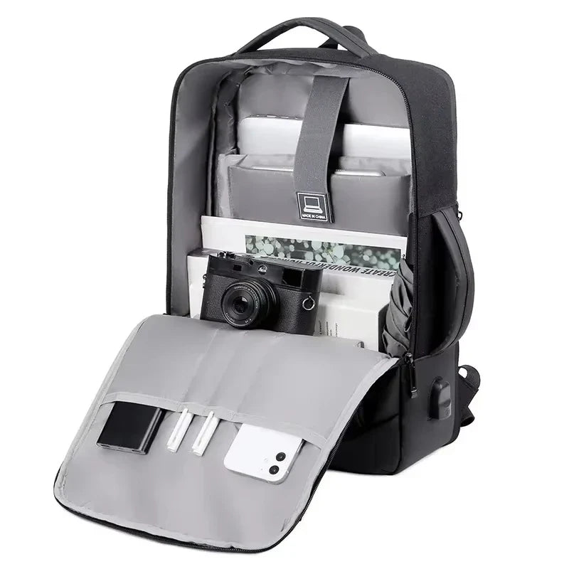 Vexarlo Erweiterbare 17-Zoll-Laptop-Rucksack