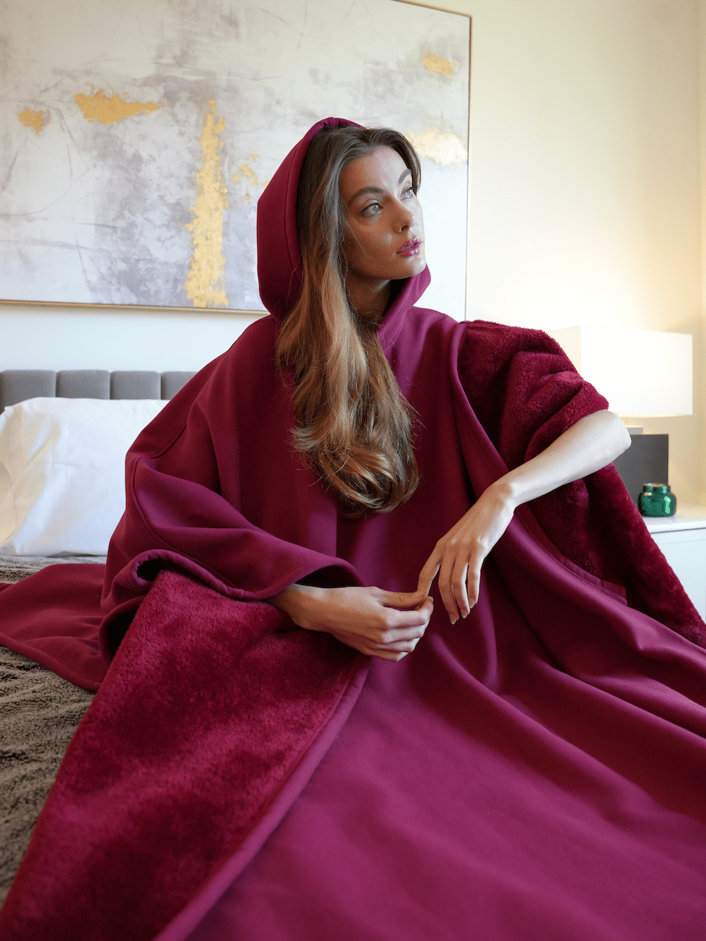 Gewichteter Cape-Hoodie – kuscheliger Baumwoll-Hoodie mit Kunstfellfutter