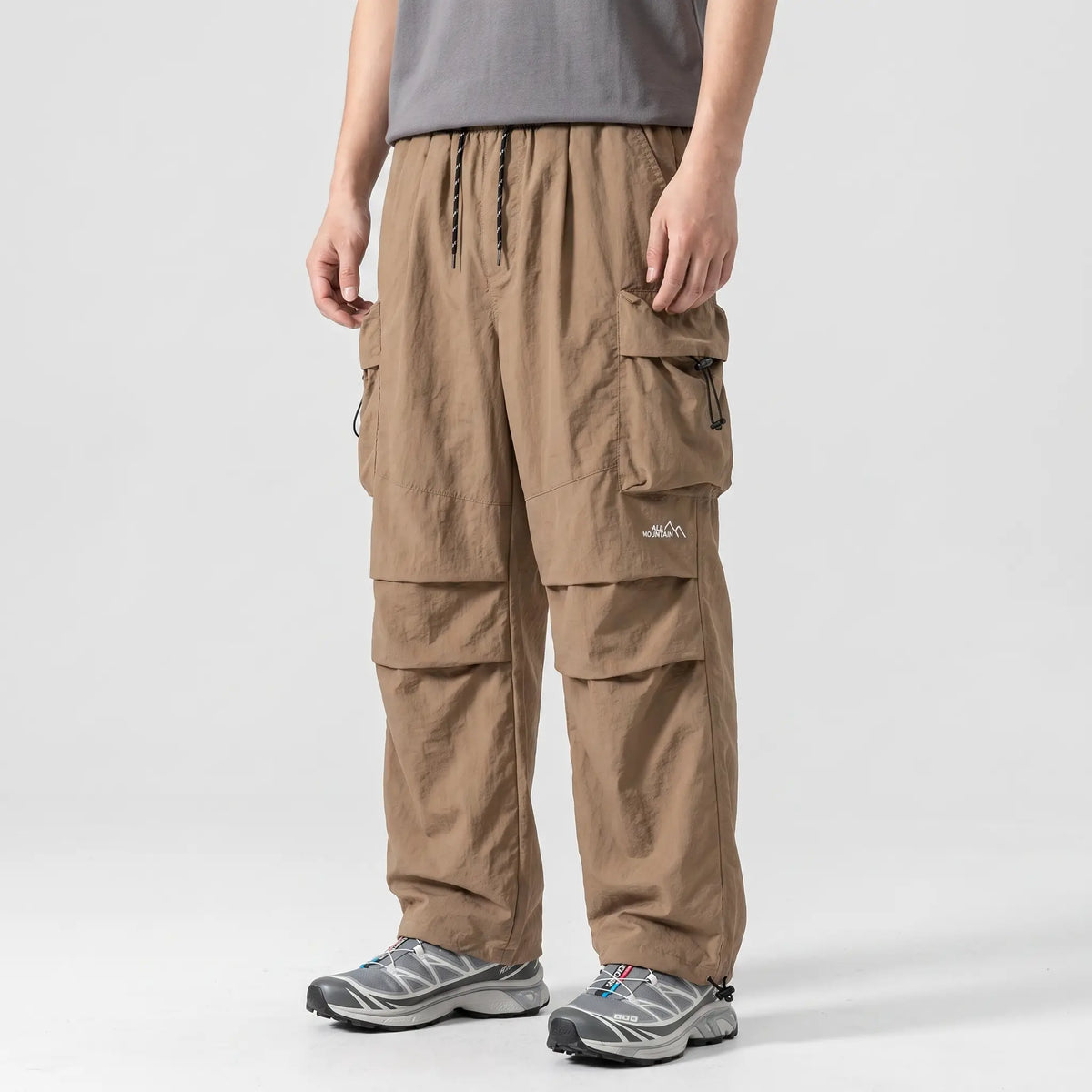 Herren Cargohose Baggy – weit geschnittene Parachute-Hose mit Reißverschlusstaschen