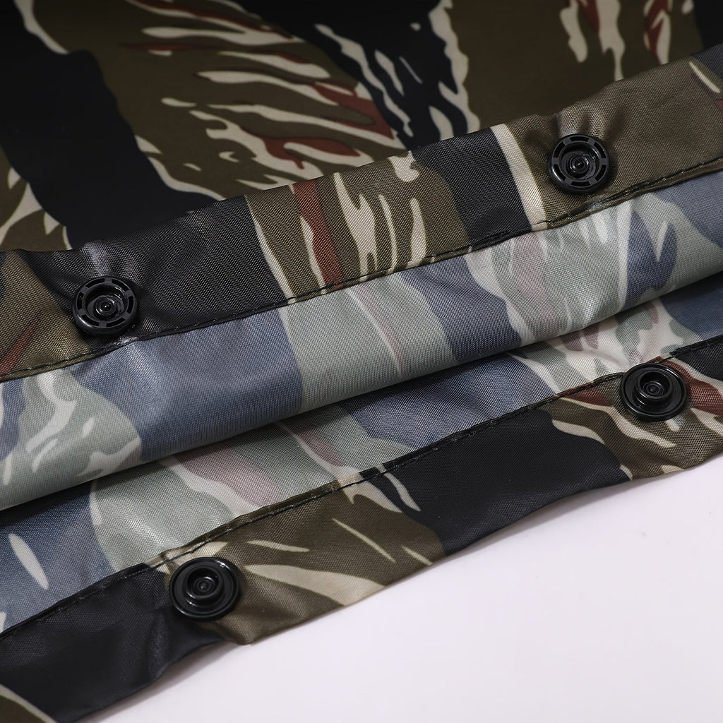Camouflage Regenponcho – leicht, wasserabweisend, mit Kapuze