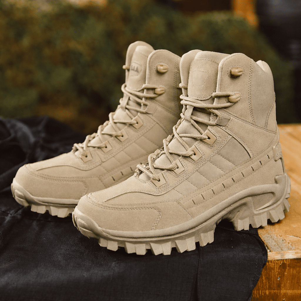 Wasserdichte Tactical-Wanderstiefel aus Wildleder